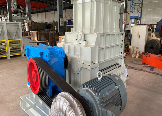 AC Motor كسارة أسطوانية مزدوجة لتجهيز المواد الخام