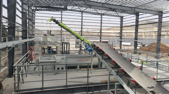 خط إنتاج الطوب الطيني الآلي طاحونة المقلاة الرطبة مع 8500kg وزن الدوار الداخلي