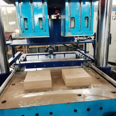 مبنى مخصص عالي الضغط 20 T إلى 1200T مكبس هيدروليكي أزرق لصنع الطوب العازل وصناعة الطوب الحراري،