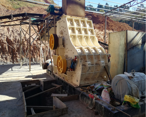 توفير الطاقة التلقائي 90-120 t/h محطم مطرقة دوال الدوار لمتطلبات كسارة