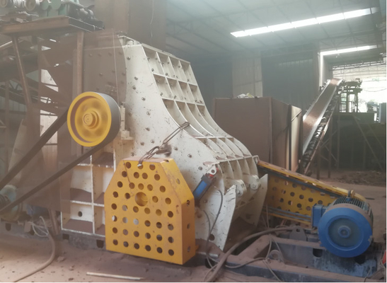 توفير الطاقة التلقائي 90-120 t/h محطم مطرقة دوال الدوار لمتطلبات كسارة